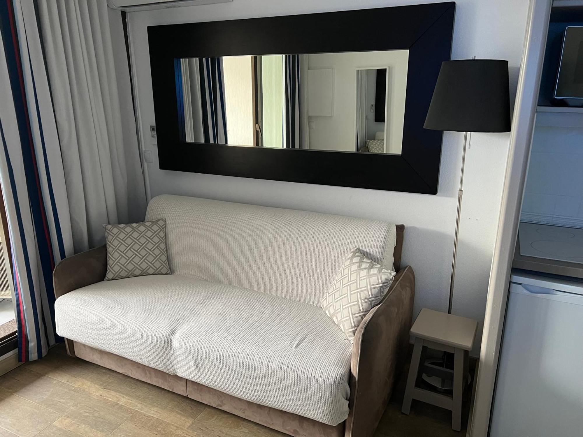 Appartement Bord De Mer Residence L'Ange Gardien Villefranche-sur-Mer Dış mekan fotoğraf